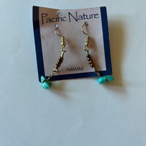 Pacific Nature Hawaii Gold bead/Turquoise Fishhook Dangle Earrings